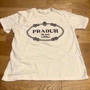 Praduh Tee